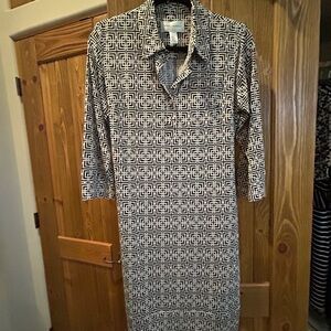 Donna Morgan Black and White Geometric Shift Dress